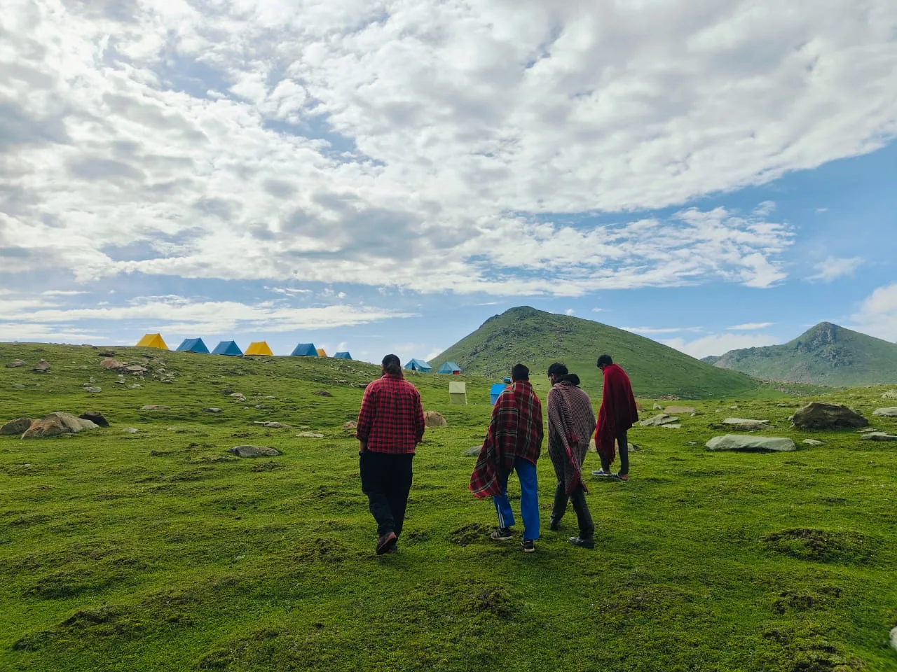 pir panjal lakes trek
