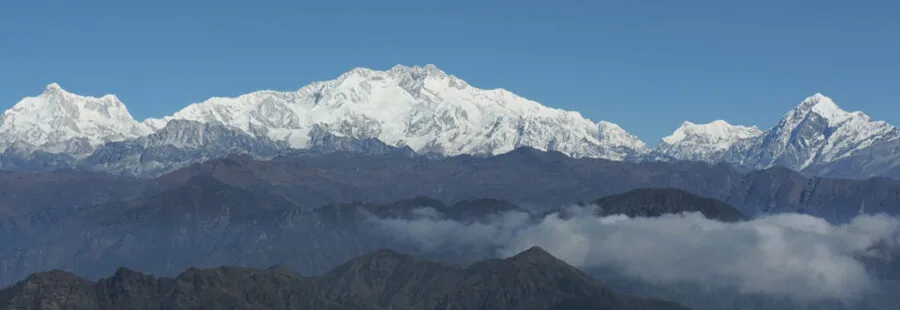 Uttarey Singalila Trek trek in the Himalayas by Himalaya Shelter