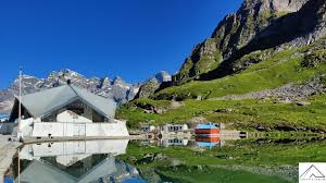 Gallery photo - Valley Of Flowers Trek 11