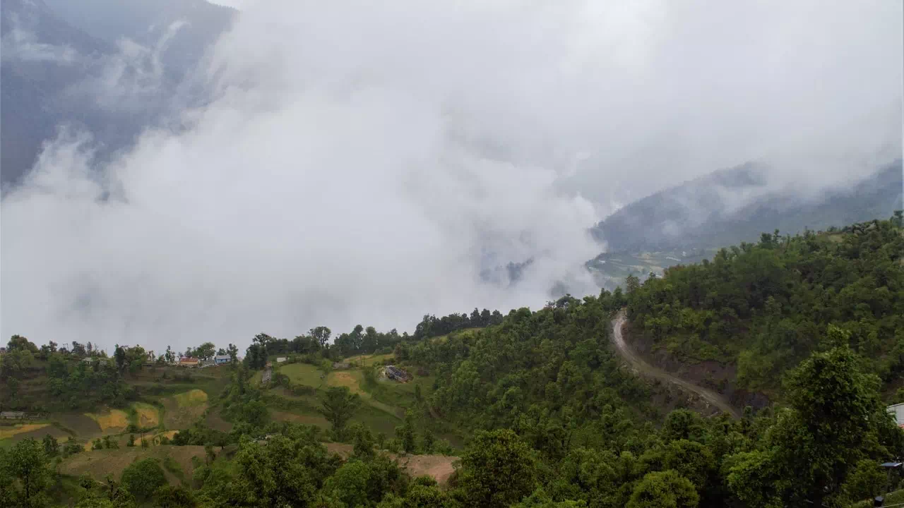 Gallery photo - Roopkund Lake 16
