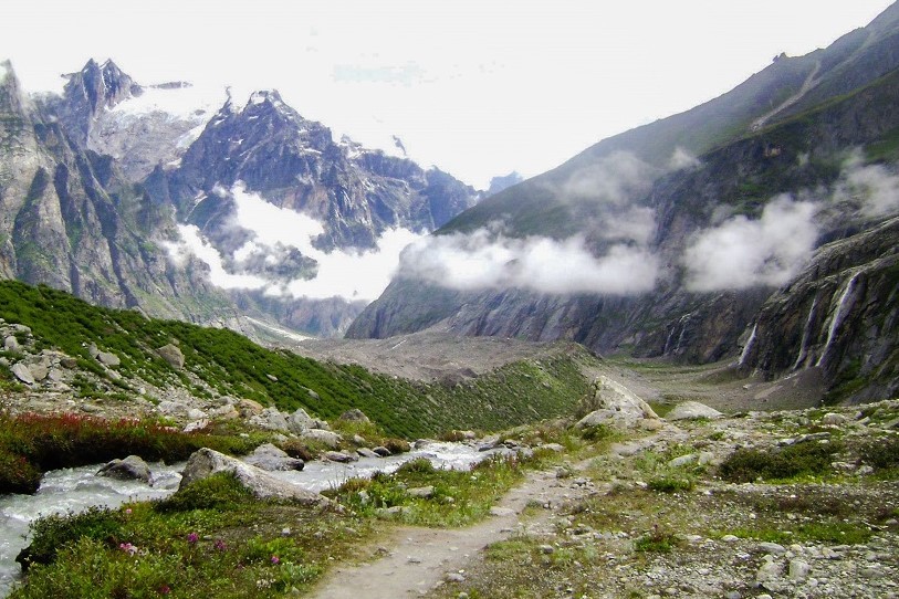 Gallery photo - Satopanth Lake Trek 11