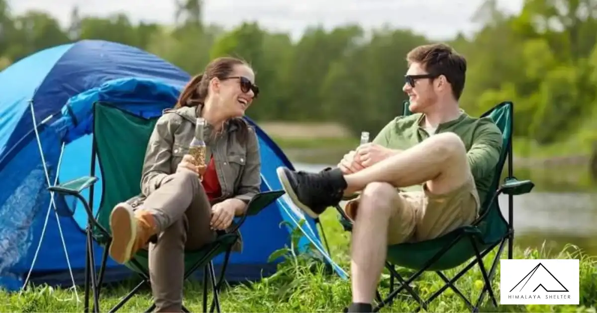 Trekkers Having A Conversation 