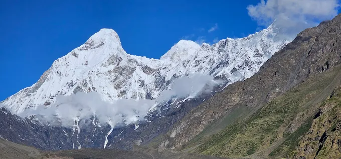 Nandadevi Basecamp Trek