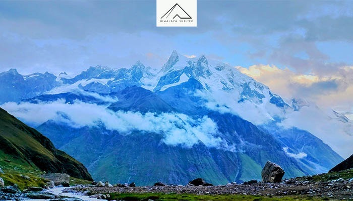 Easy to Moderate Treks in India for Beginners