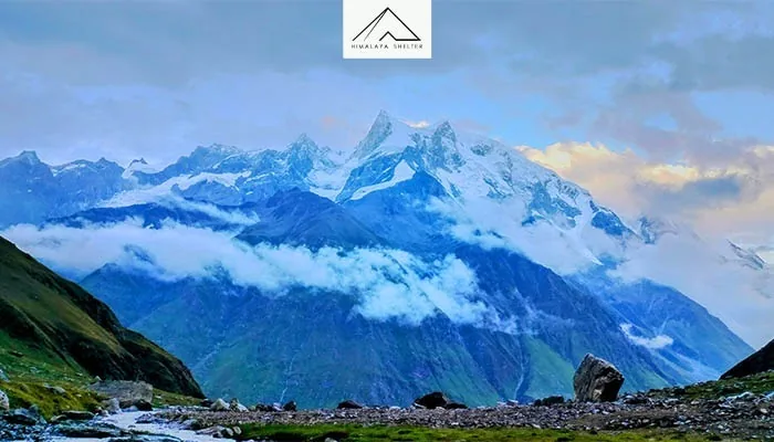 Easy to Moderate Treks in India for Beginners: Indian himalayas and beginners-friendly trek