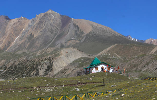 adi kailash temple trek
