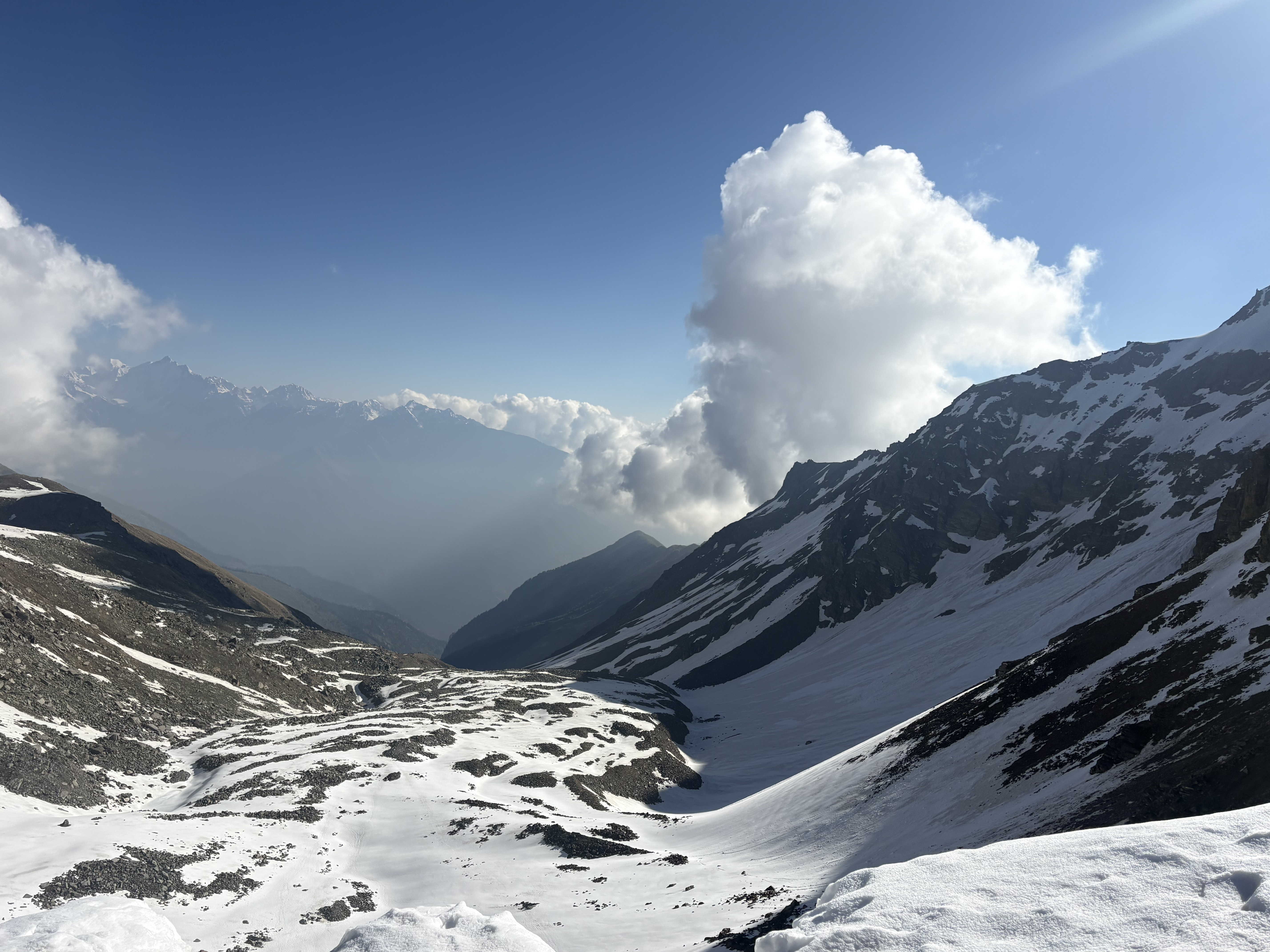 Buran Ghati Trek: A Complete Guide to its Landscapes, Flora, Fauna and Culture - Himalayan trekking blog by Himalaya Shelter