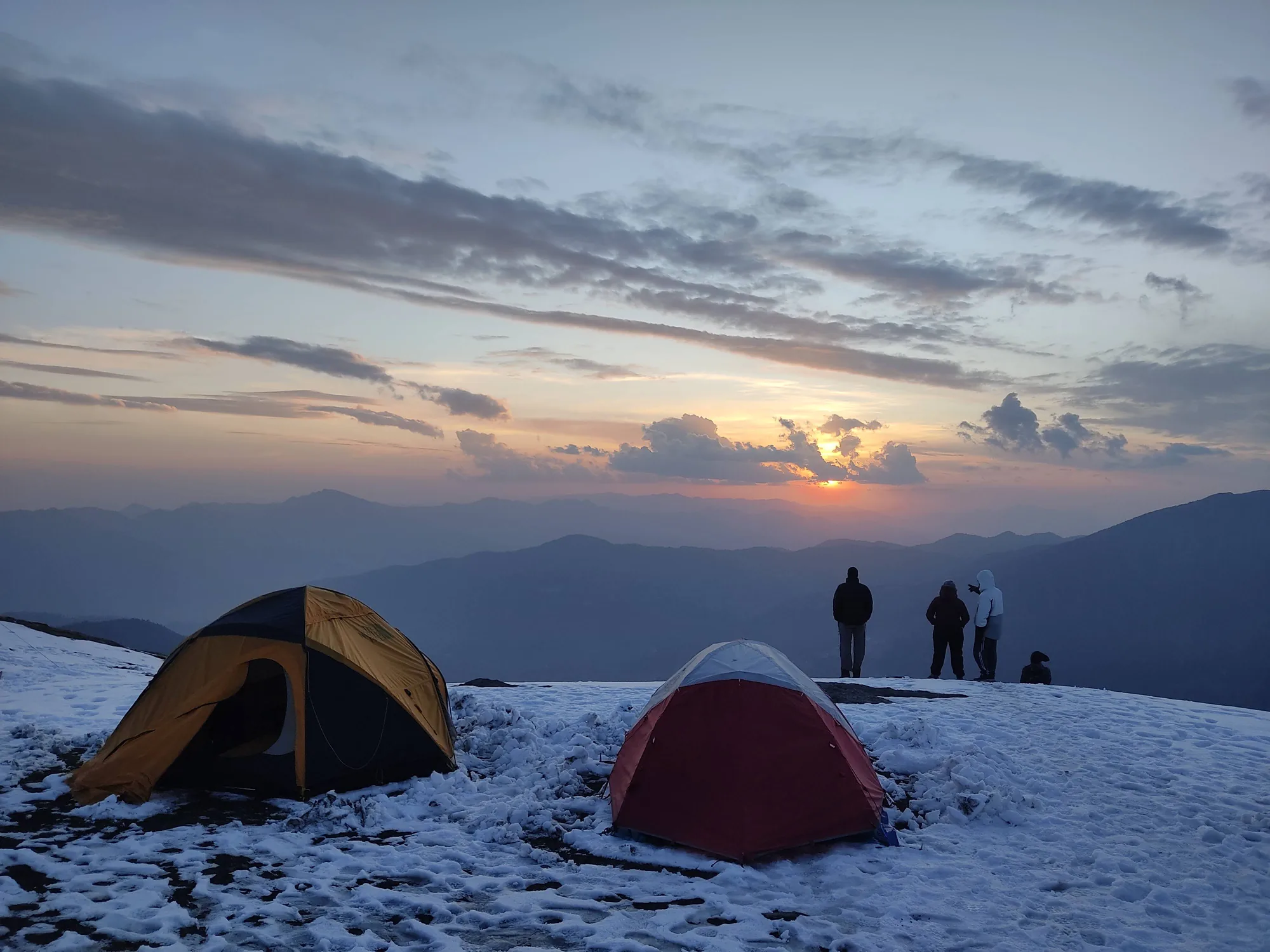 camping at Brahmatal Trek