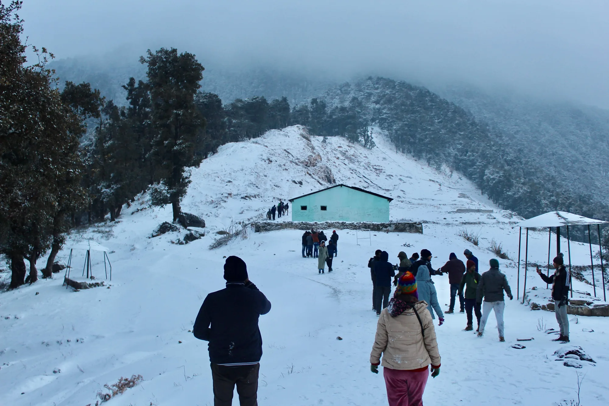 nag tibba trek in winter