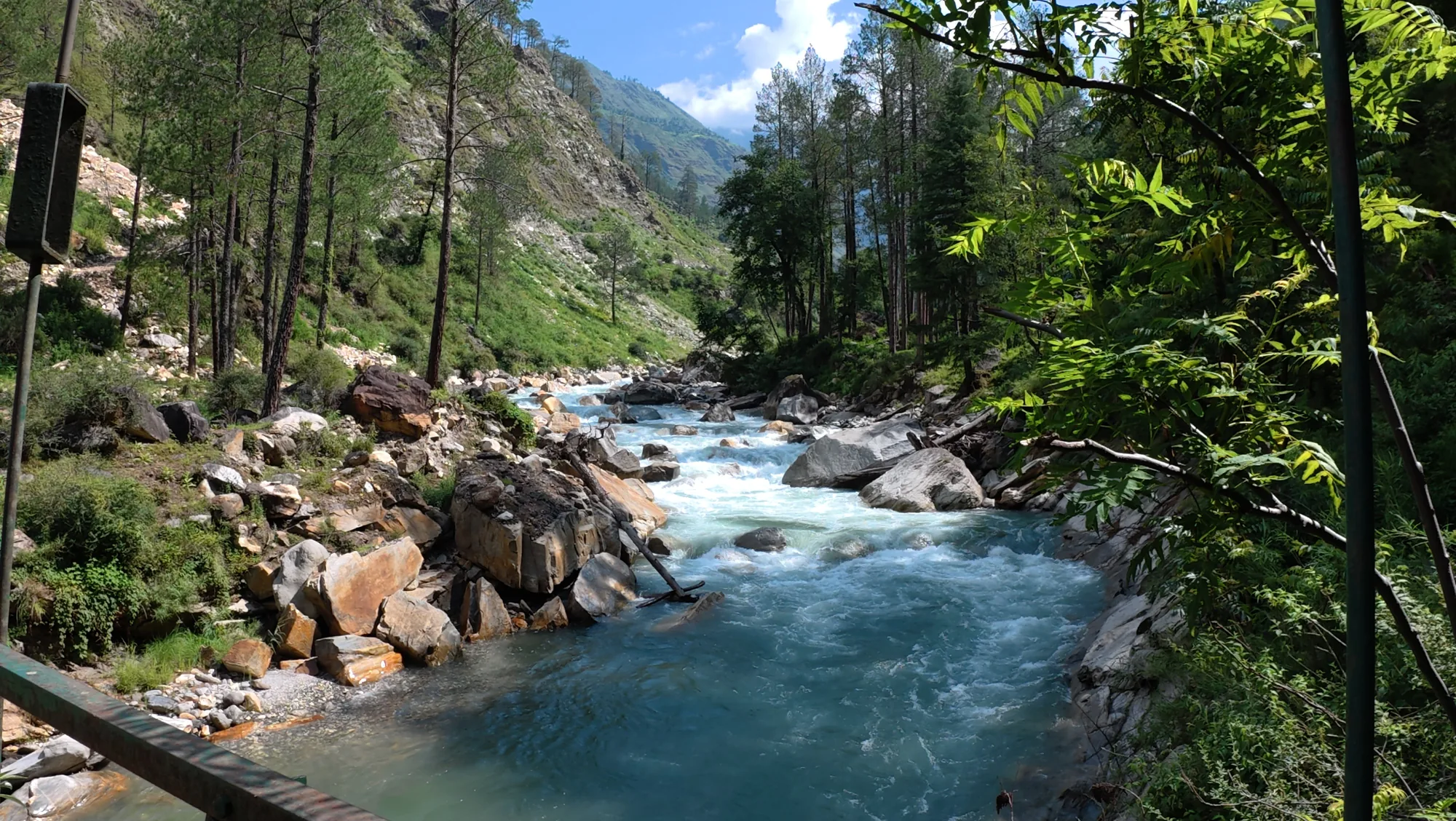 river in rupin pass trek