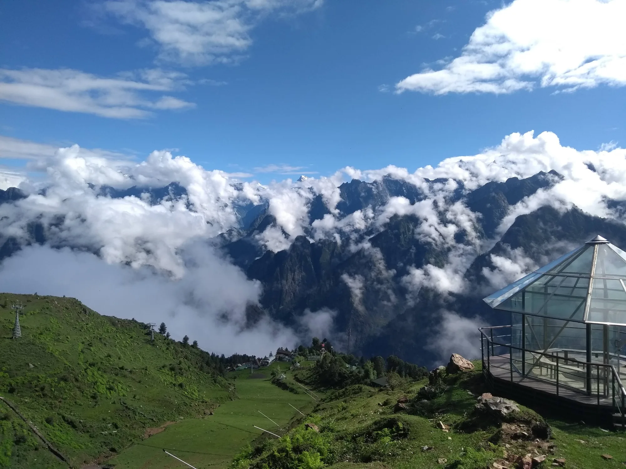 https://himalayashelter.com/
