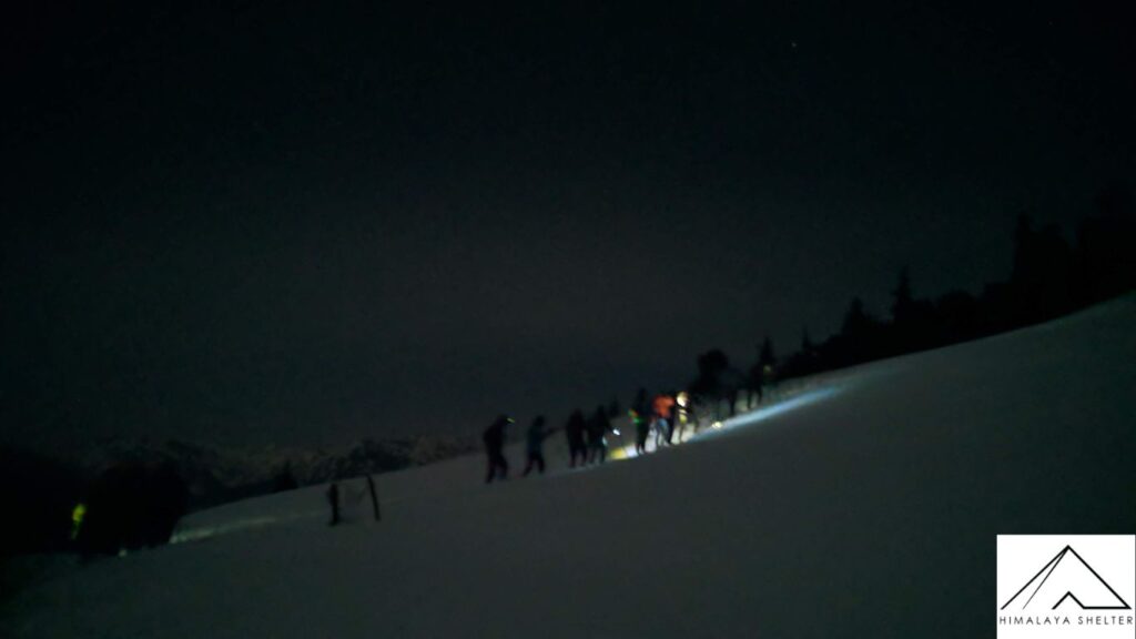 kedarkantha trek night