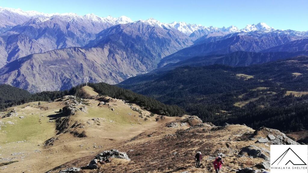 kedarkantha trek in autumn