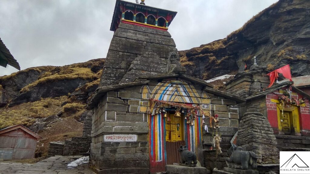 tungnath temple during the Chopta Chandrashila Trek