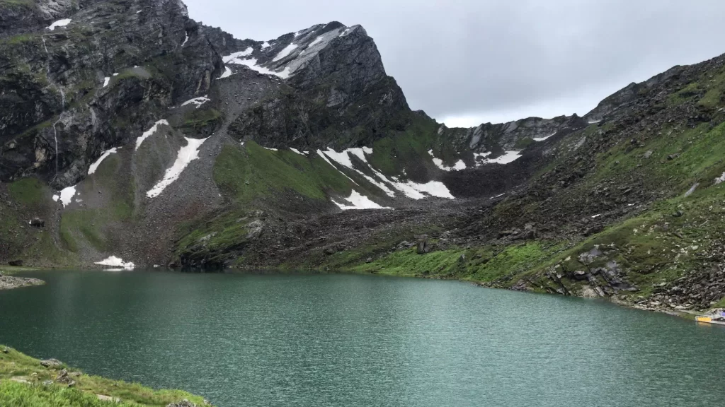 hemkund sahib during the valley of flowers trek