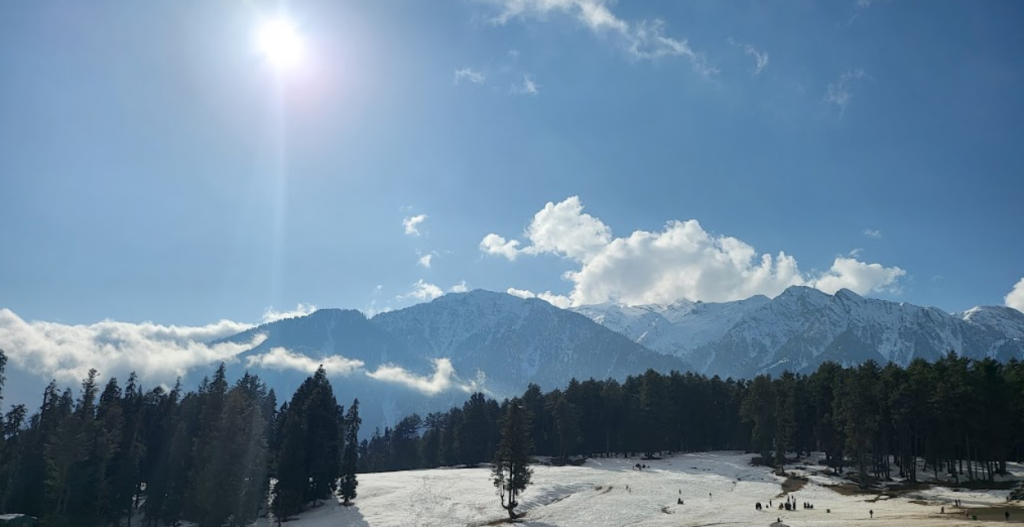 Baisaran Day Hike in kashmir