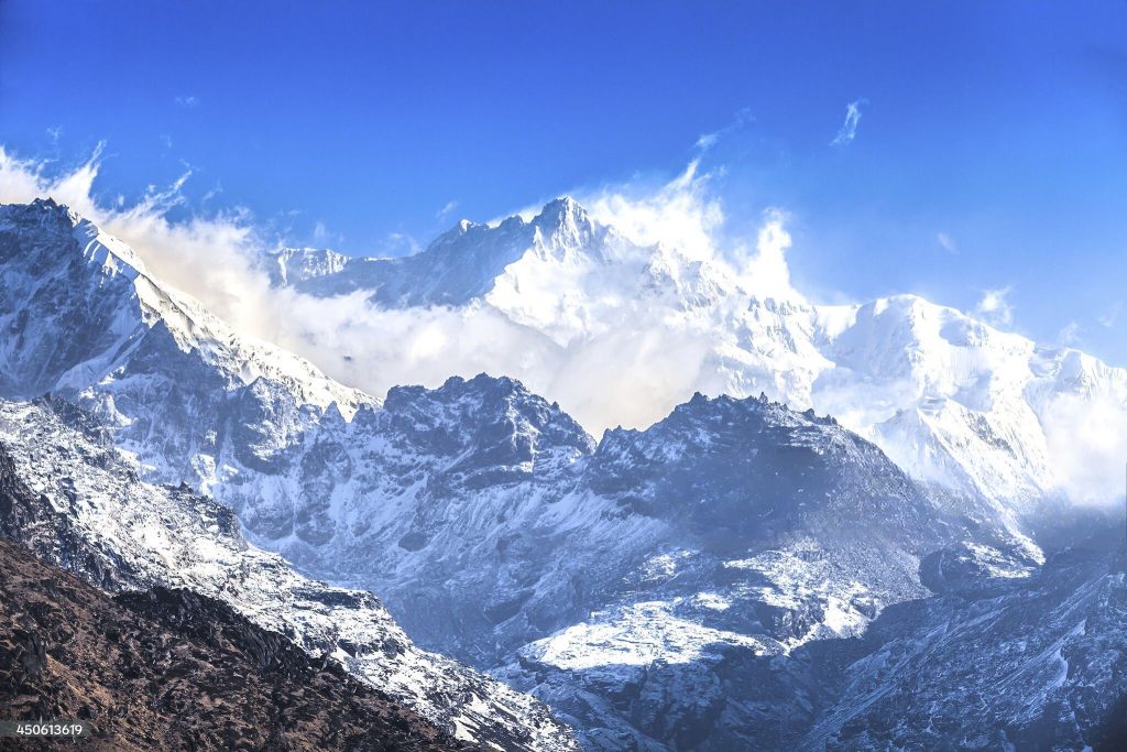 view from dzongri trek